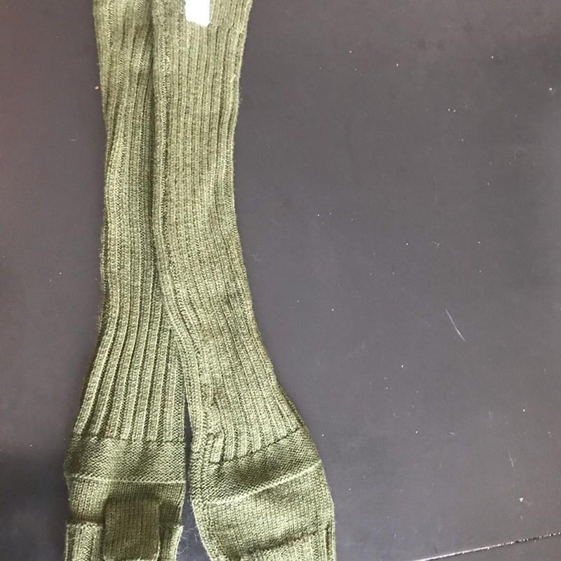 Free People No Chill New Olive Hand Arm Warmers