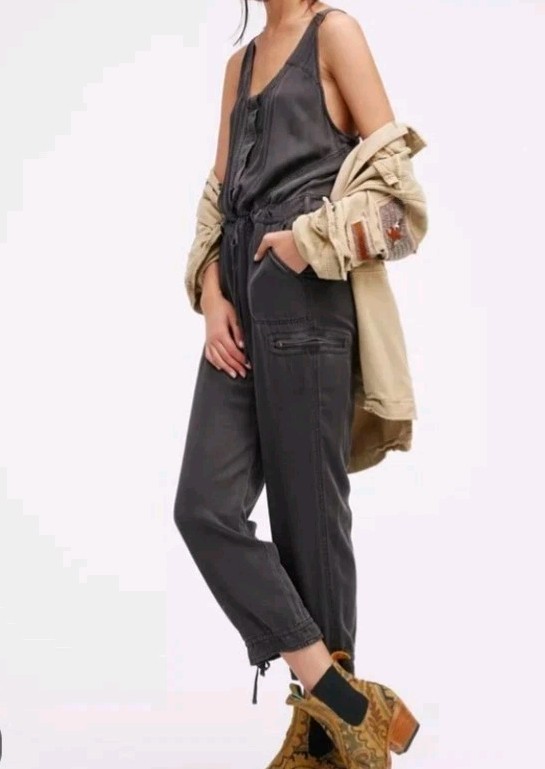 Free People Roaring Rayon Utilitarian Jumpsuit Sz 2 Black/Gray