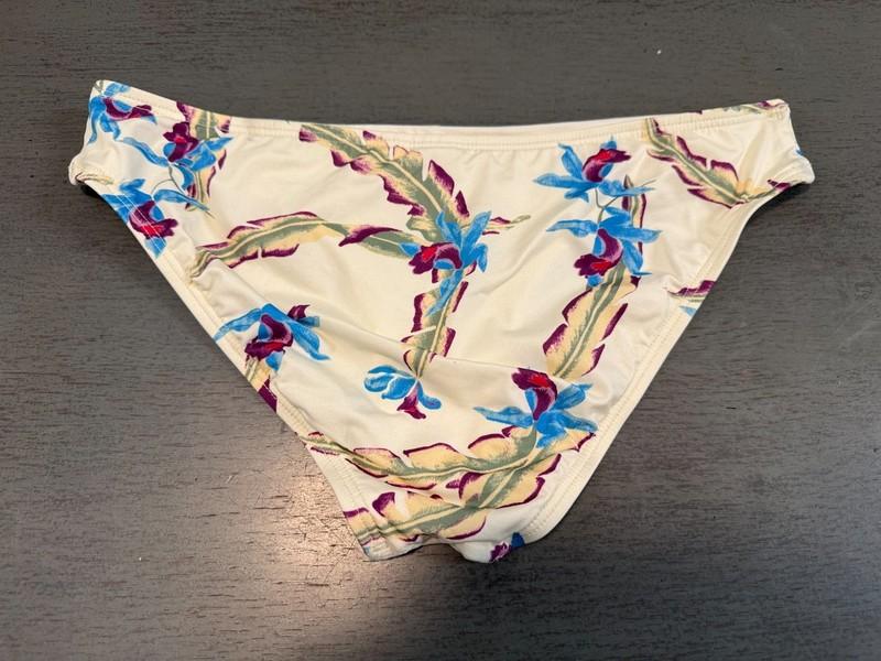 Full Cut NEW White Floral L SPACE Swimsuit Bikini Bottom Size Small