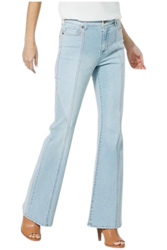 G by Giuliana Women's Echochic Seamed Flare Jean Light Vintage Wash
