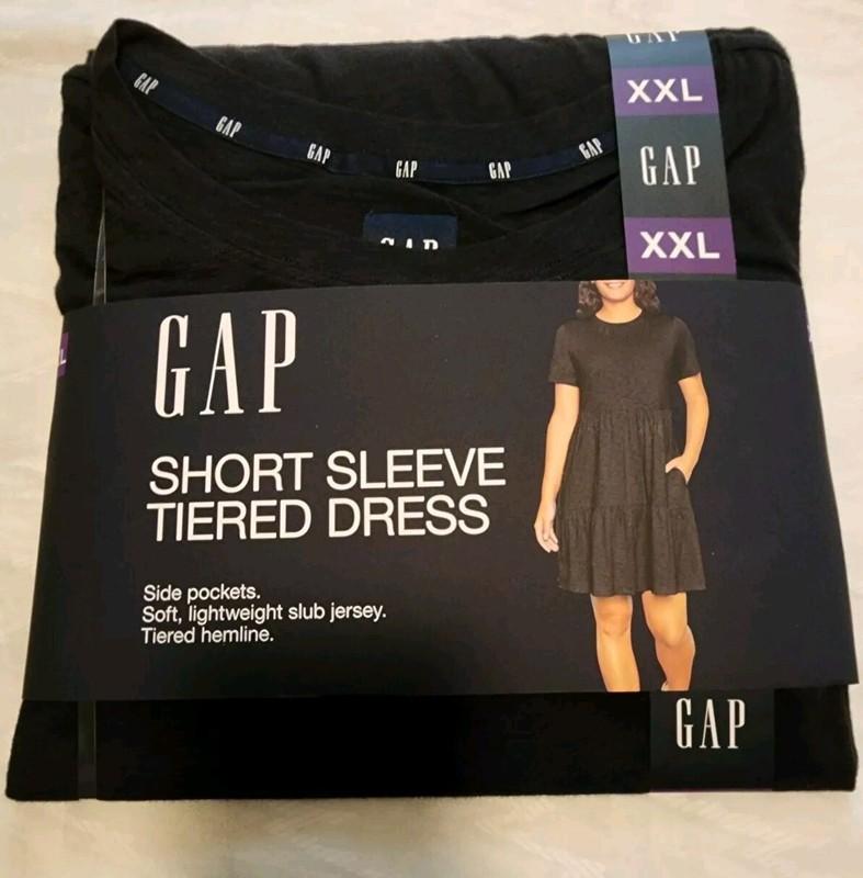 GAP Women's Soft Short Sleeve Crew Neck Tiered Dress True Black XXL