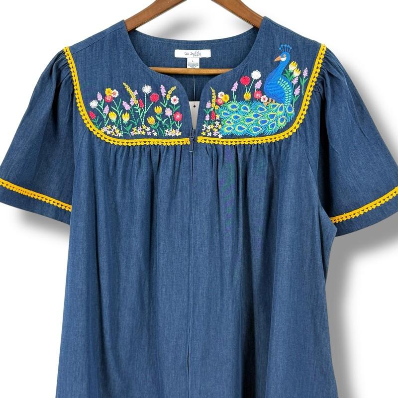 Go Softly Denim Embroidered Floral Peacock Patio Dress Sz Large Full Zip