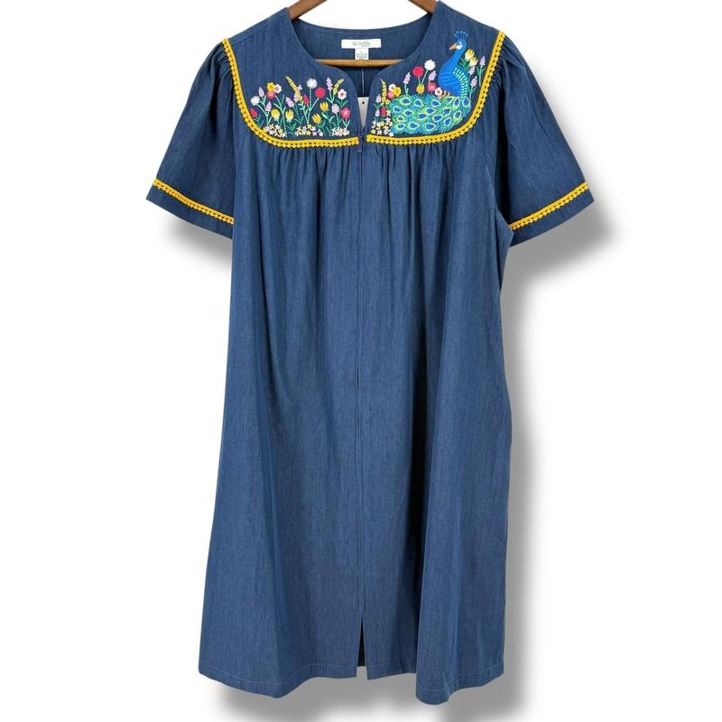 Go Softly Denim Embroidered Floral Peacock Patio Dress Sz Large Full Zip