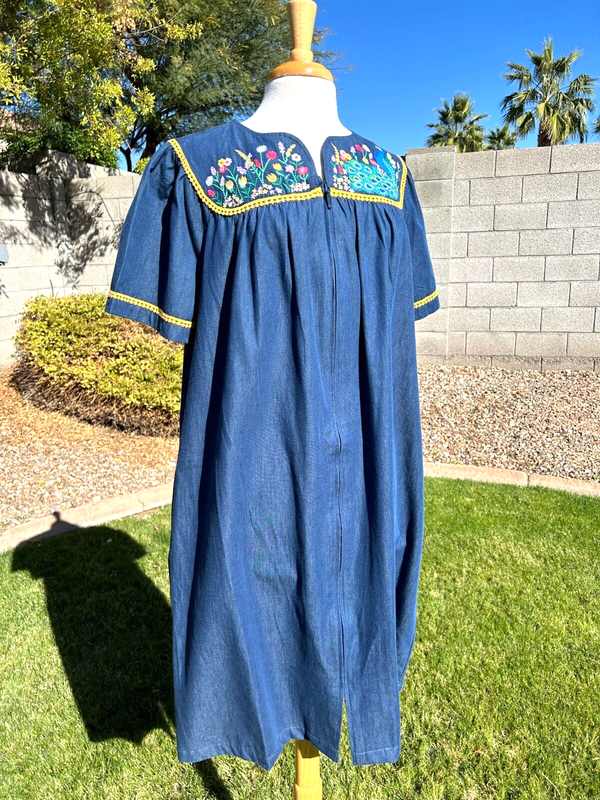 Go Softly Patio Dress Denim Muu Muu XL Blue W/ Embroidered Peacock & Floral NWT