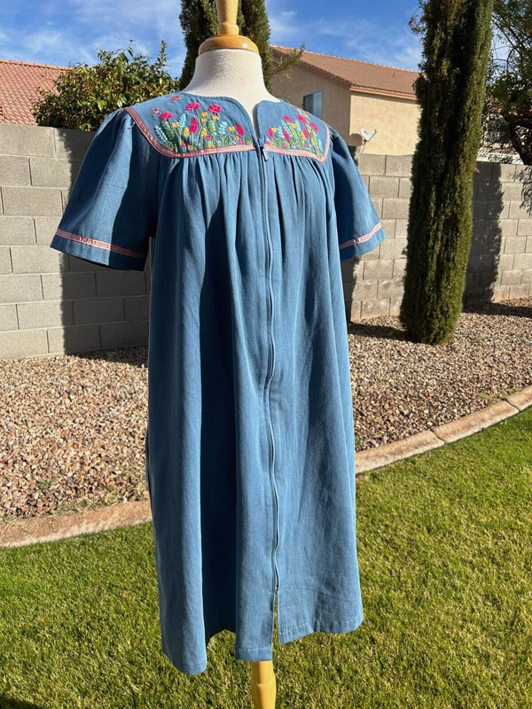 Go Softly Patio Dress Denim Muu Muu XL Blue WEmbroidered Birdhouse & Flowers NWT