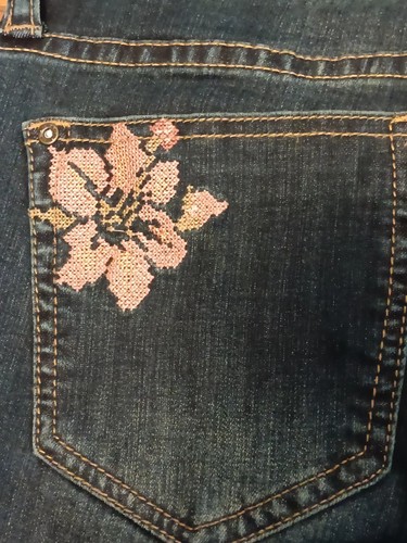 Grace In LA Floral Embroidered Easy Fit Denim Blue Jeans Size 29 NEW With Tags
