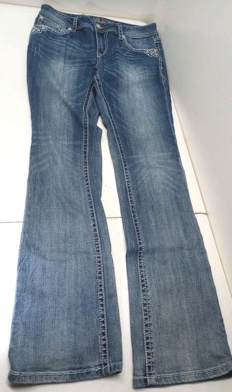 Grace In LA Women's Embroidered Feather Stretch Jeans Sz 30 X33 Inseam