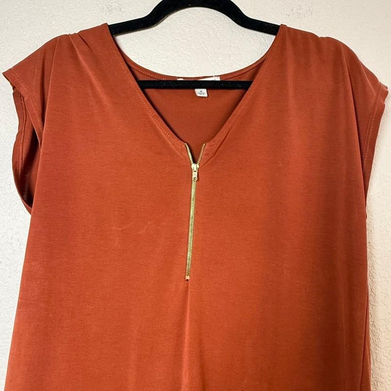 Green Envelope Los Angeles Rust V Neck Short Sleeve Zipper Tunic Top M