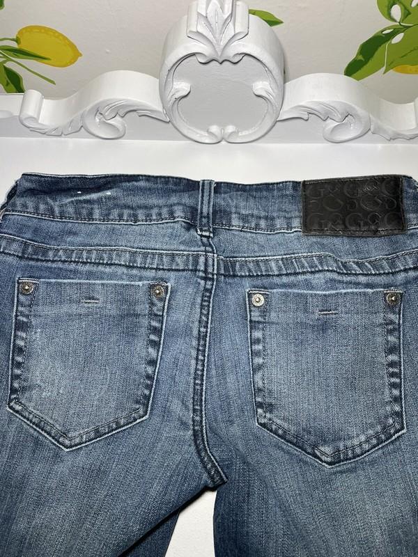 Guess Jeans Sz 25 Distress W/black Rhinestones