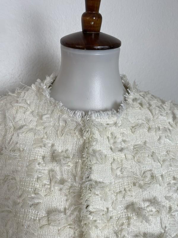 H&M Blazer Women Sz M Jacket Single Breast Textured Frayed Hem Ivory NWOT