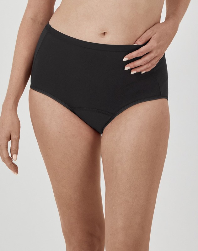 Hanes Comfort Period. Women's Brief Underwear Super Leaks 3-Pack