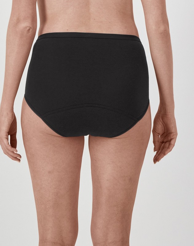 Hanes Comfort Period. Women's Brief Underwear Super Leaks 3-Pack