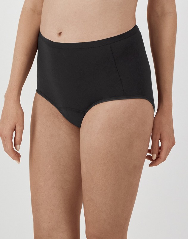 Hanes Comfort Period. Women's Brief Underwear Super Leaks 3-Pack