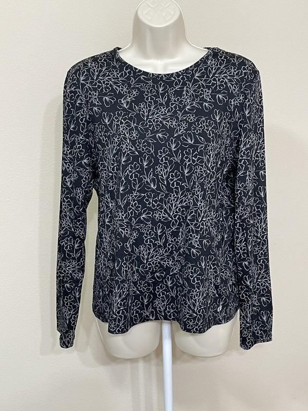 Hang Ten Women’s Black Floral Print Long Sleeve UPF 50+ Zip Pocket T-Shirt s L