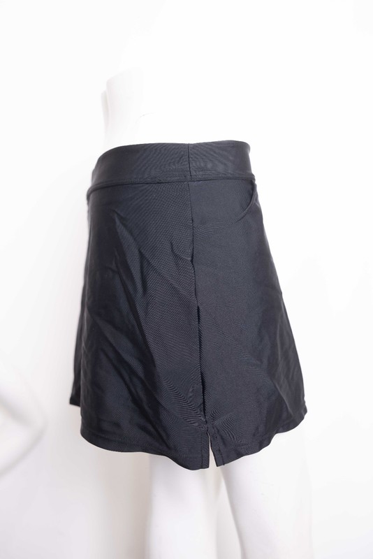 Hapari Straight Skirt Womens Sz L (12-14) Black Over Bathing Suit NWOT