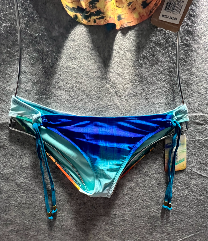 Hobie 2 Pc Bathing Suit Womens Size L MultiColor Bikini Bottom Graphic Print NWT