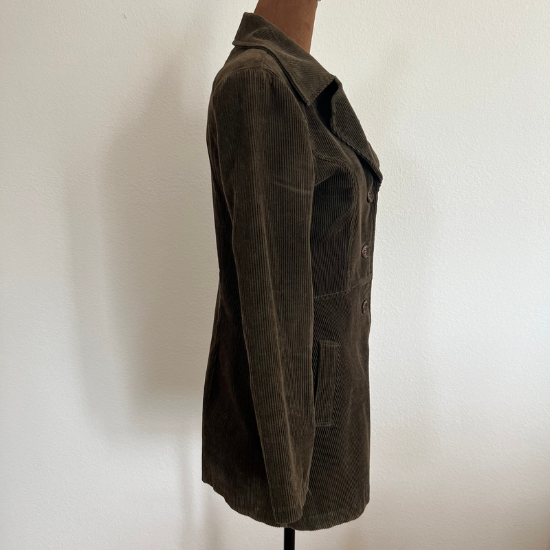 Innocent Women's Size S Olive Green Long Sleeves Corduroy Button-Front Jacket
