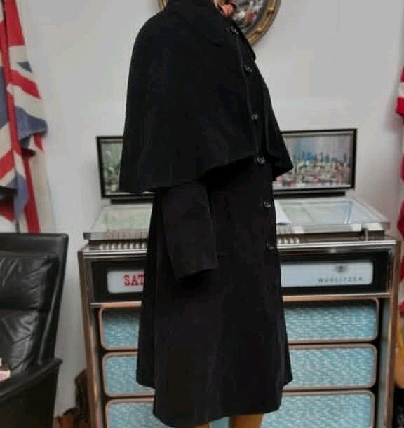 Inverness Cape Coat Women Black Velvet Victorian Cloak Sherlock Holmes Overcoat