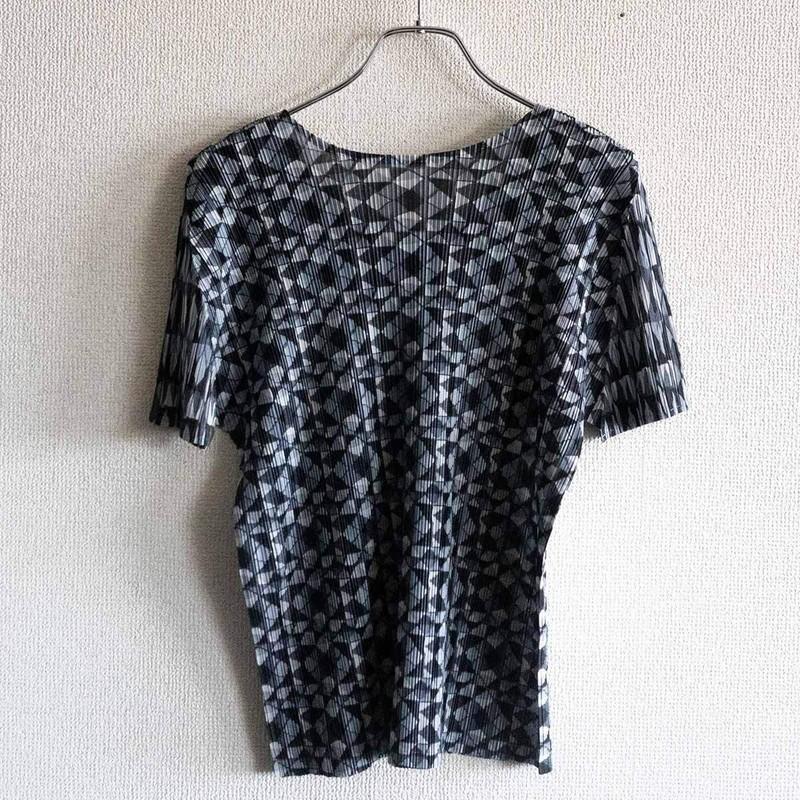 Issey Miyake Pleats Please Cut & Sew Pattern Top Used Japan