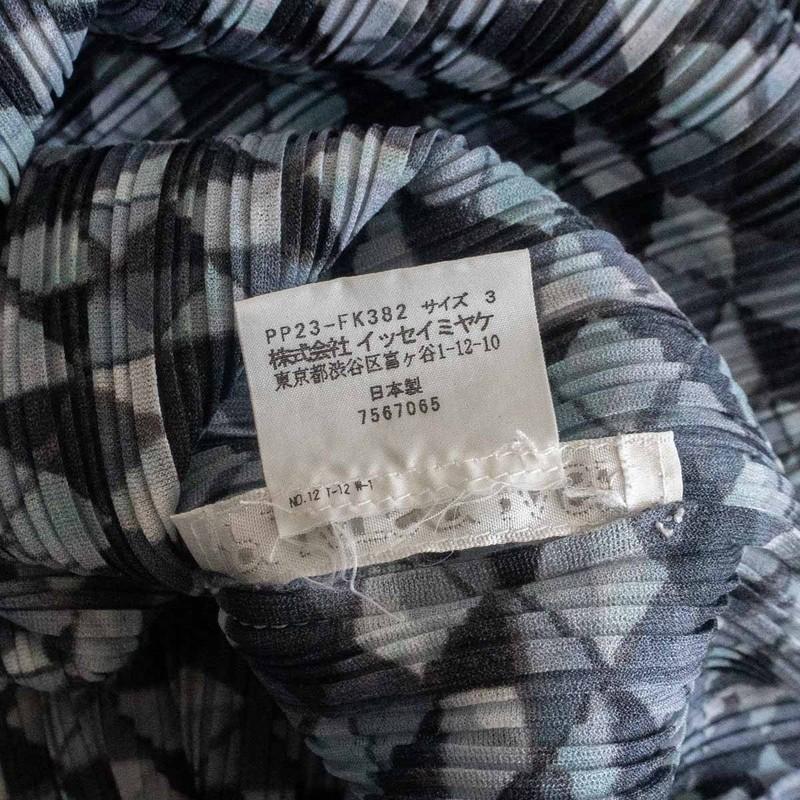 Issey Miyake Pleats Please Cut & Sew Pattern Top Used Japan