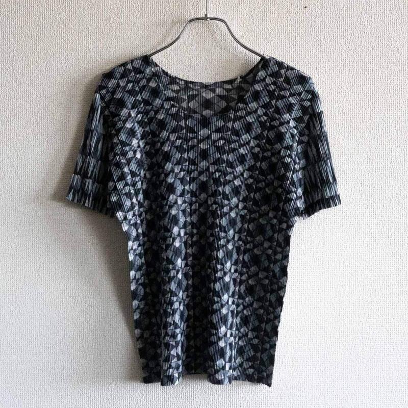 Issey Miyake Pleats Please Cut & Sew Pattern Top Used Japan