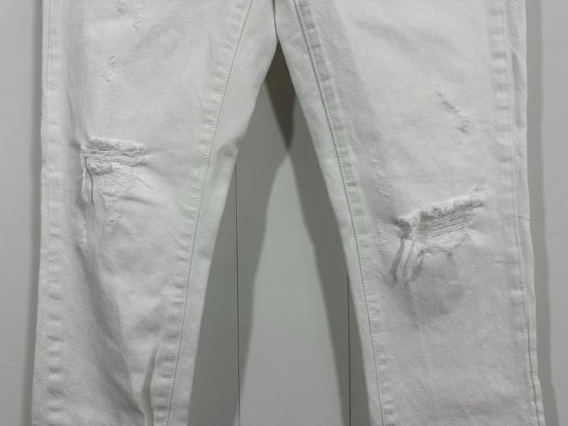 J Crew Sz 25 Women’s White Mid Rise Straight Leg Distress Denim Jeans
