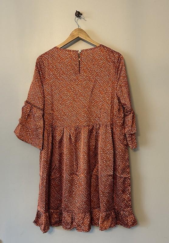 Jodifl Boutique Babydoll Dress Knee Length Burnt Orange Bell Sleeves SMALL 4 6