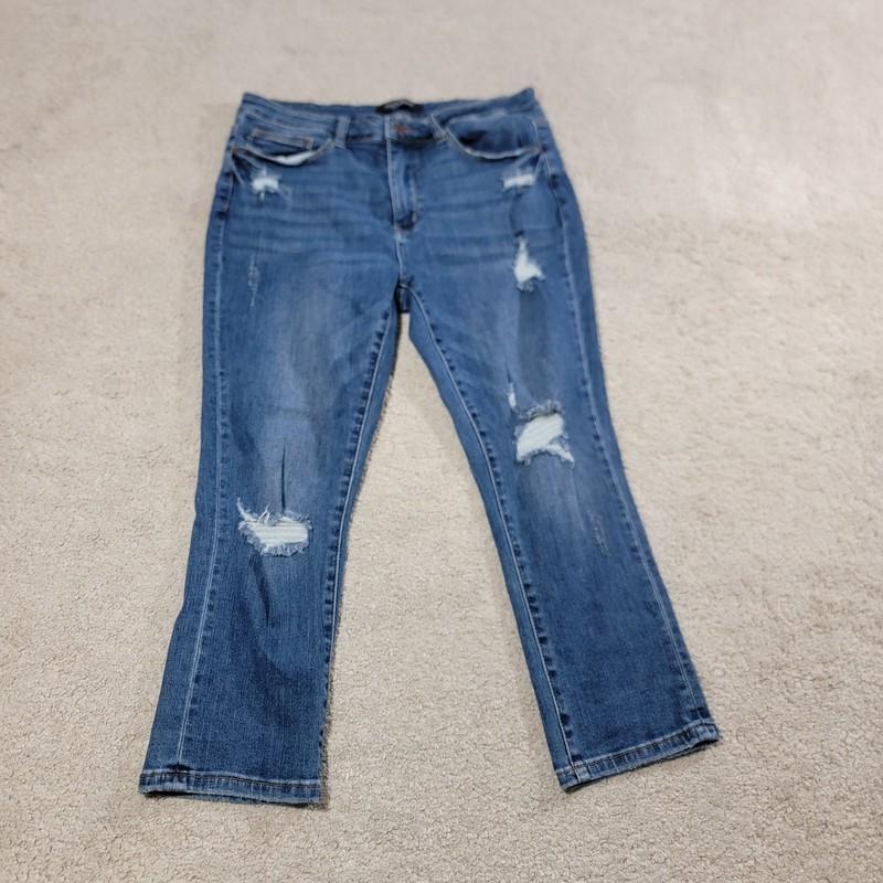 Judy Blue Capri Jean Women’s 15/32 Distressed Blue Denim High Rise Stretch Crop