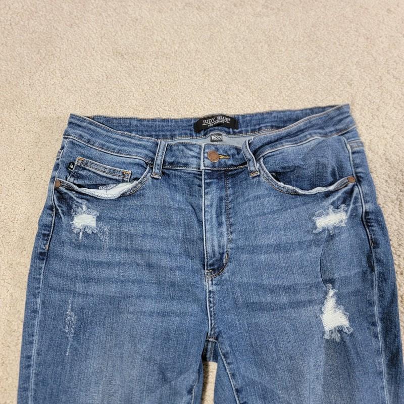 Judy Blue Capri Jean Women’s 15/32 Distressed Blue Denim High Rise Stretch Crop