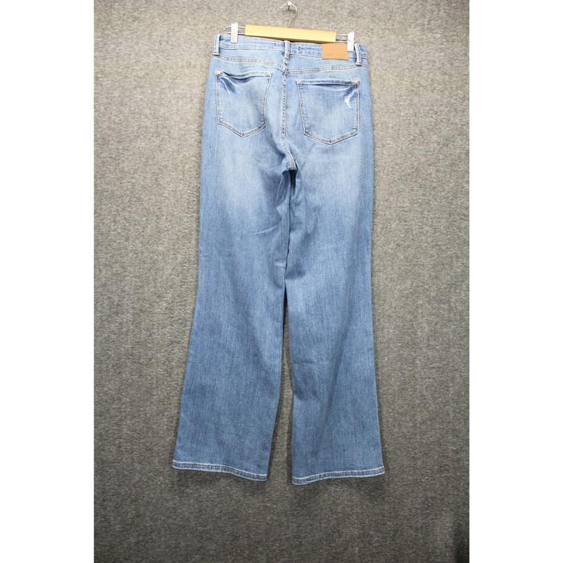 Judy Blue Straight Leg Jeans Size 11/30 Distressed Light Wash