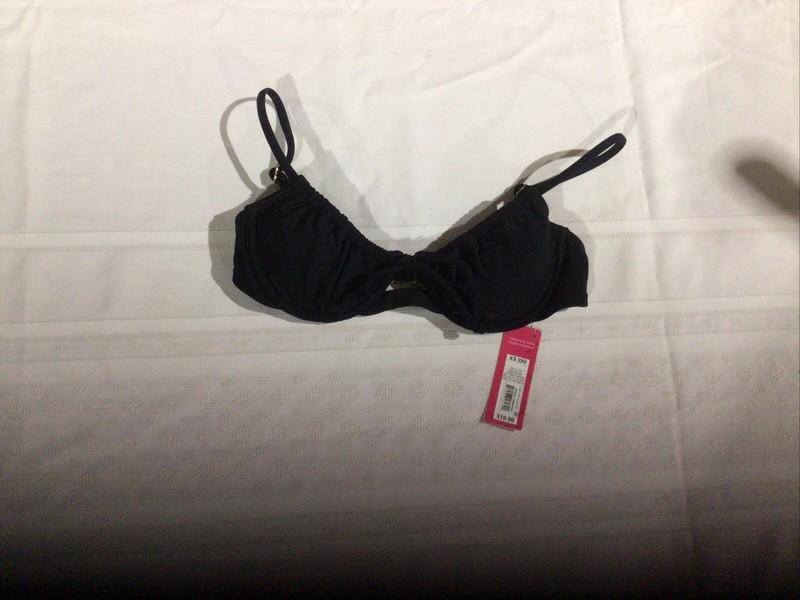 Juniors' Shirred Underwire Bikini Top - Xhilaration Black Size XS (00)