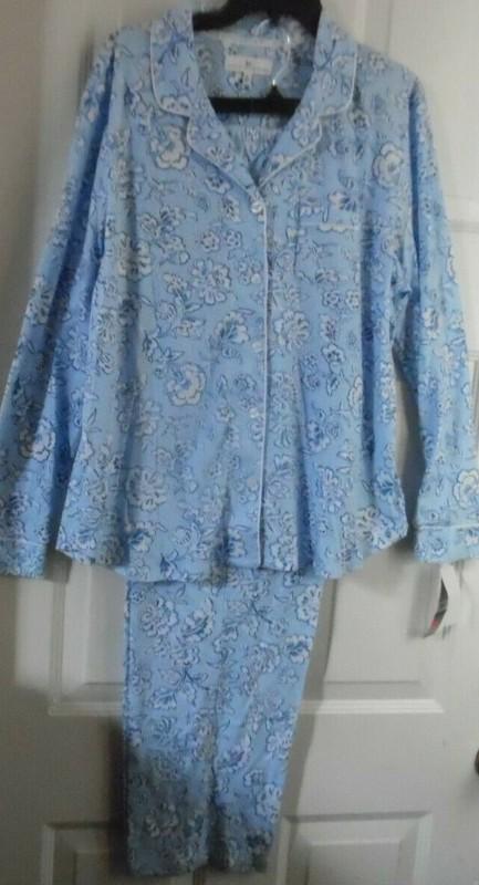 KAREN NEUBURGER PAJAMAS BLUE FLORAL TOP LONG SLEEVES & LONG PANTS MEDIUM