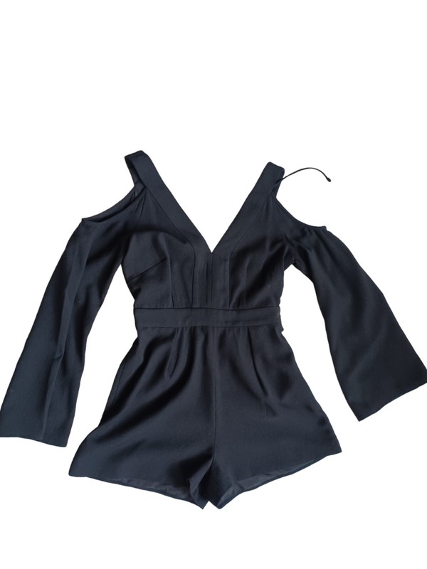 Keepsake The Label Black Cold Shoulder Romper Long Flared Sleeve Size Small