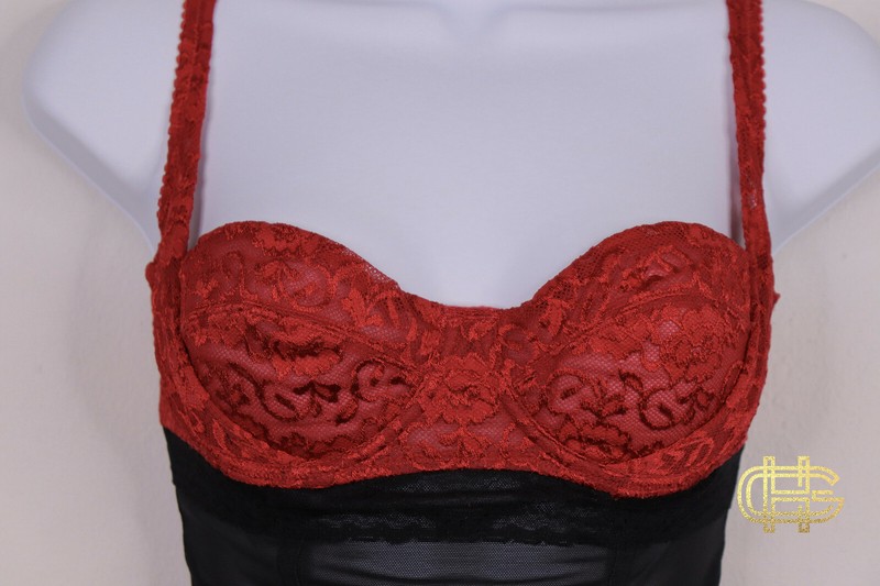 Kiss Me Deadly KMD Red/Blk Lace Vargas Dress 32D