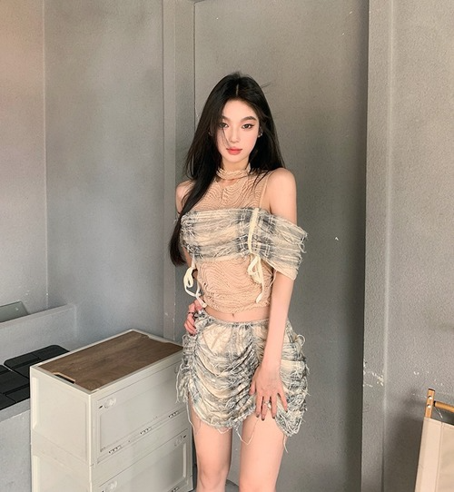 Korean Stitching Top Women's Summer Design Suit Sexy Short Skirt 2-piece Set