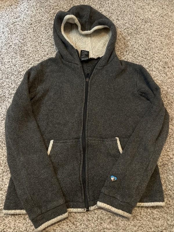 Kuhl Alpaca Fleece Gray Hooded Full Zip Jacket Size Medium Excellent Used