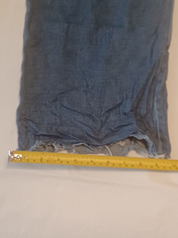 Kut From The Kloth Maggie Wide Drape Leg Jeans 12 Cotton Linen Blend Frayed Leg