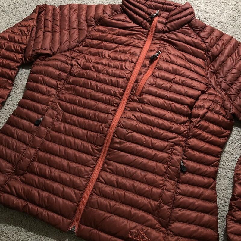 L.L.Bean Ultralight 850 Down Jacket Womens Large Red Puffer Pertex Downtek FLAWS