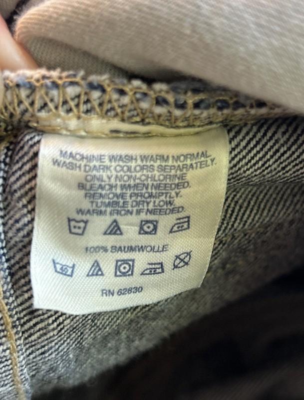 Lands’ End Jeans Women’s Sz 8P Original Fit Traditional Waist Boot Leg Dark Wash