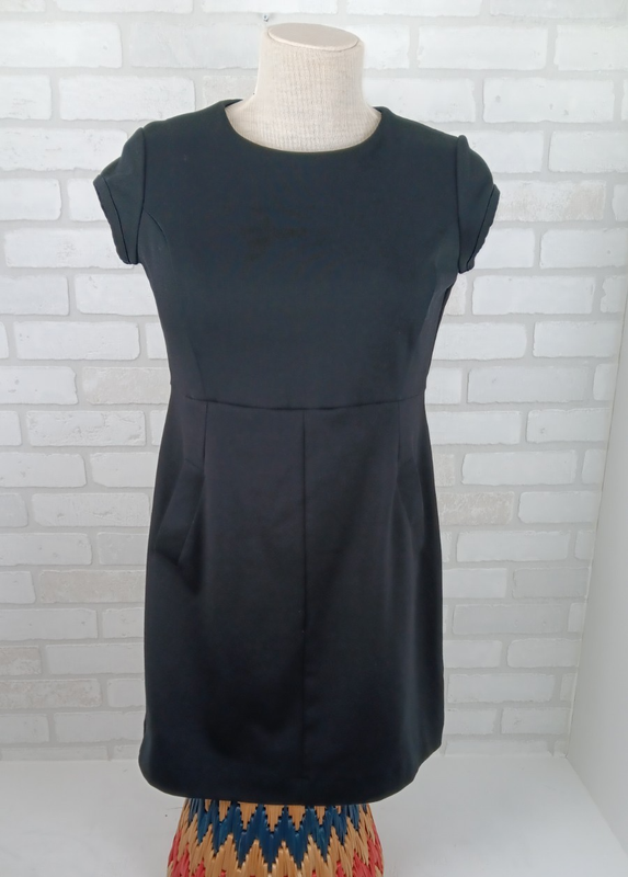 LANDS' END OUTFITTERS BLACK CAREER DRESS CAP SLEEVES