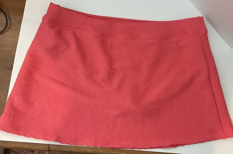 Lands’ End Women’s Coral Swim Skirt Size 18