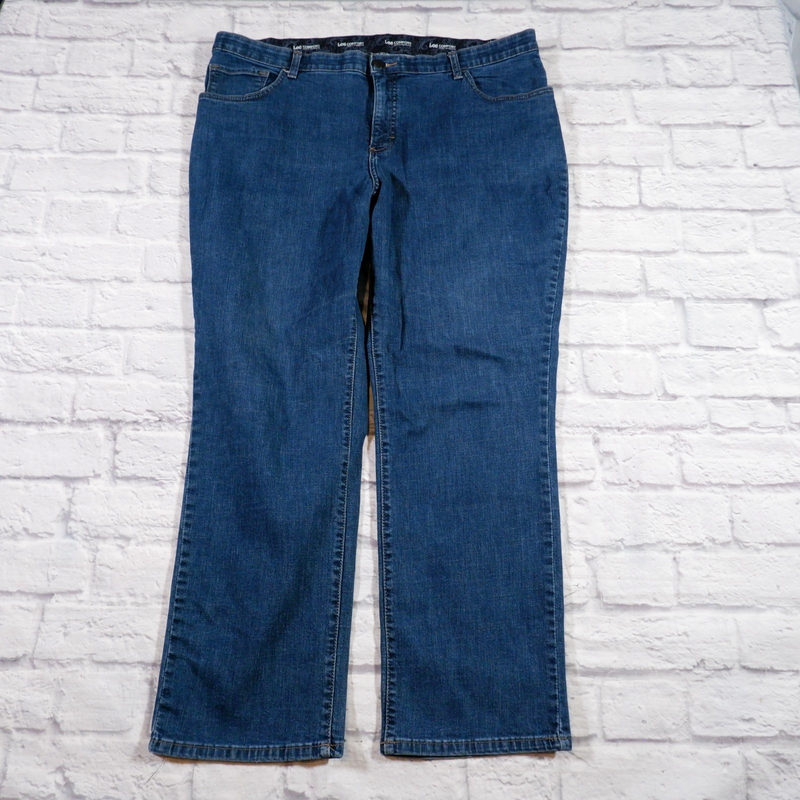 Lee Comfort Waistband Medium wash Straight High Rise Womens Blue Jeans 20W