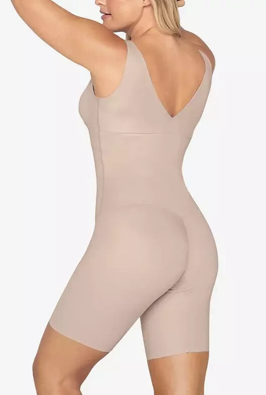 LEONISA Undetectable Step-in Mid-Thigh Body Shaper Beige Or Black 018483 NWT