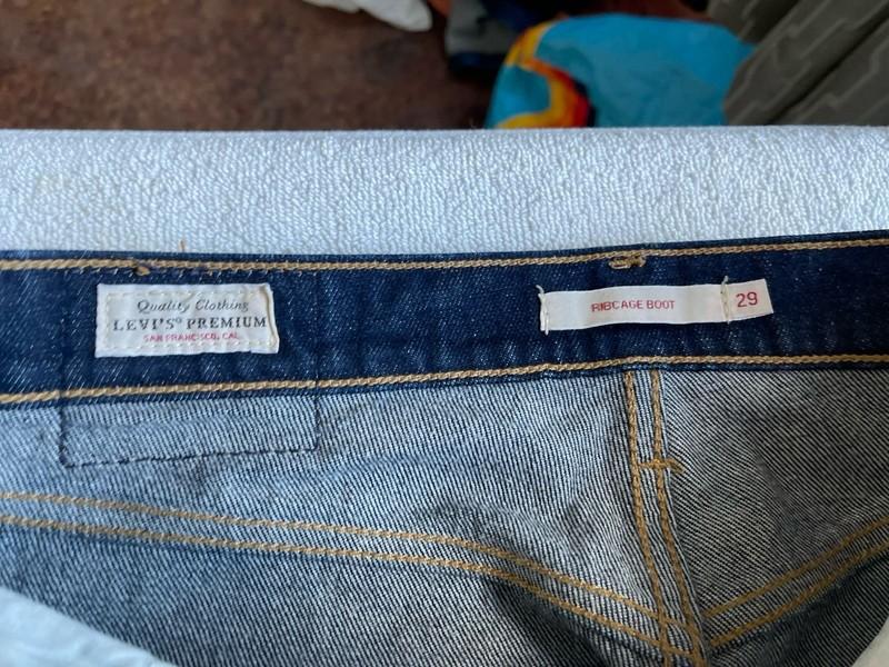 Levi's 501 Water Less Button Fly Jeans Dark Wash Straight Leg W29 L33 Women's