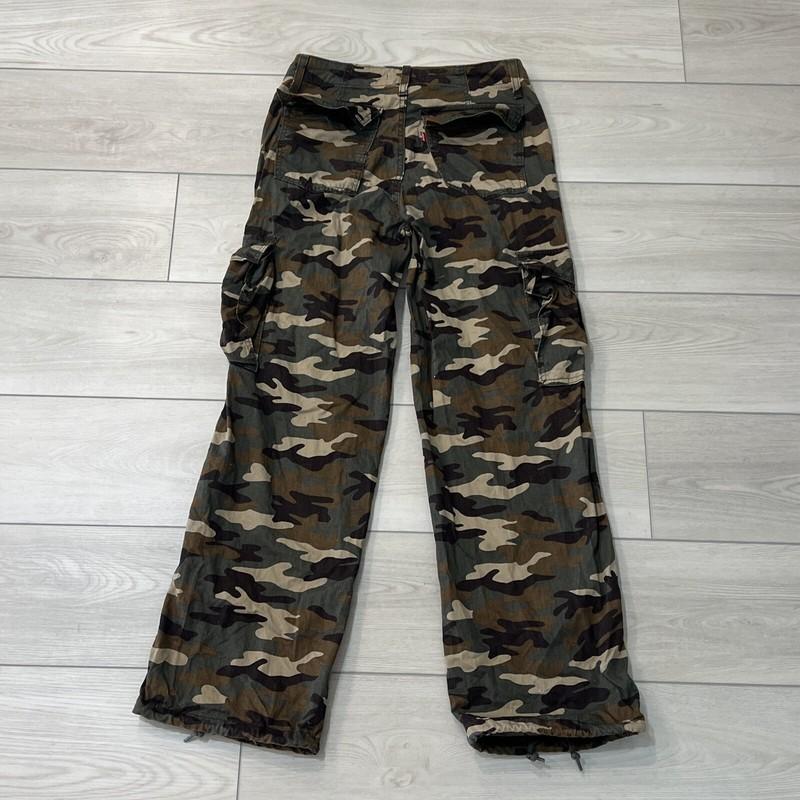 Levi's '94 Baggy High Waist Cargo Pants Women’s Camo Jeans Size 25