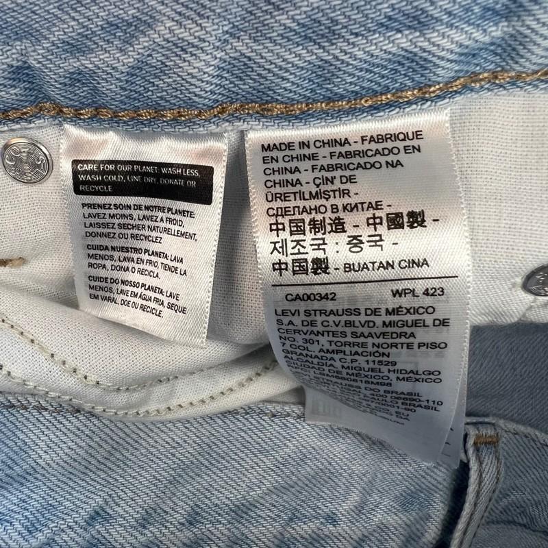 LEVI'S Baggy Dad Jeans Womens Size 26 Light Wash Denim High Waist Wide Leg Y2K