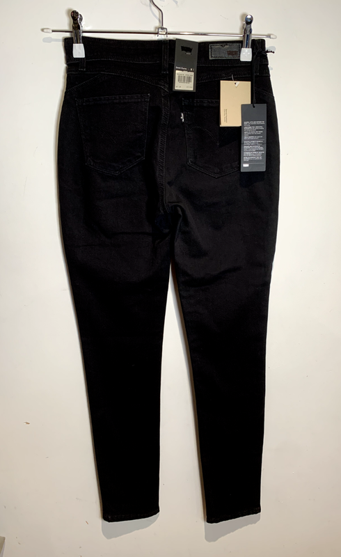 Levi's Jeans Demi Curve Skinny Black Denim Size 27 X 32 Womens Stretch NEW
