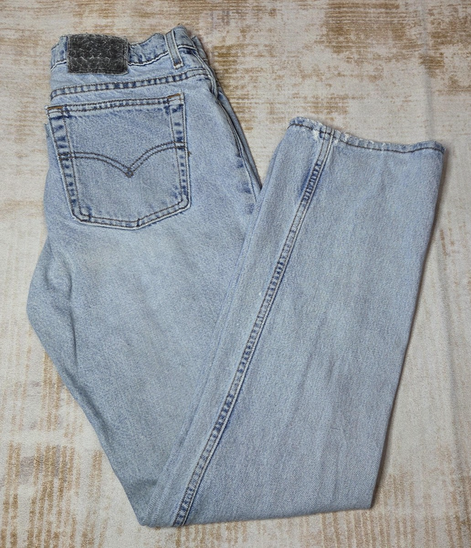 Levi's Jeans Womens 13 Juniors Light Wash Silvertab Flare Distressed USA Made