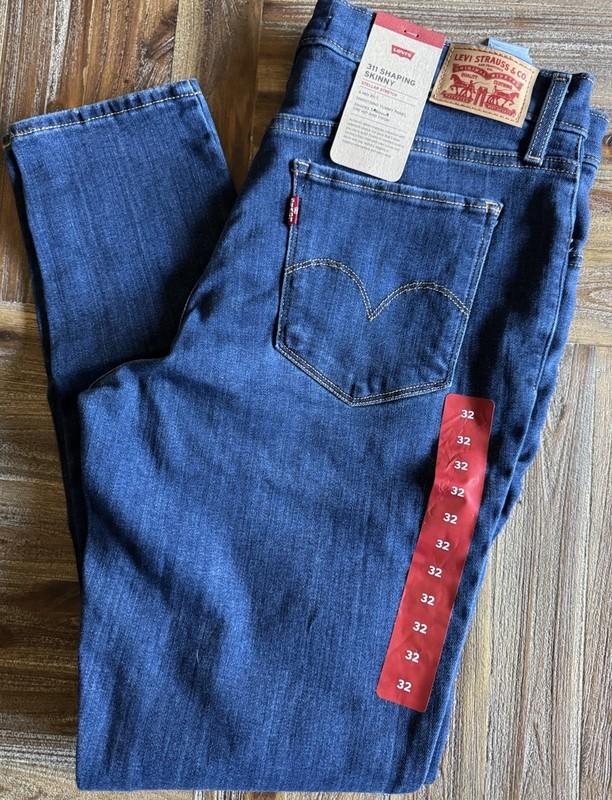 Levi's Ladies 311 Skinny Shaping Denim Size 32 x 30 Chelsea All Day NEW