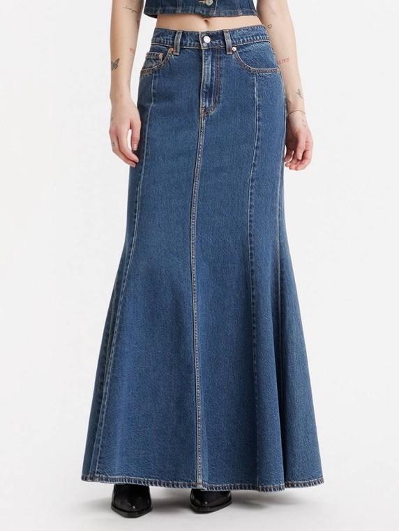 Levi’s Mermaid Maxi Long Flare Denim Skirt Premium Tag Size. 24W True size 26’’W